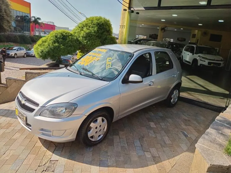 GM - Chevrolet - CELTA LT 