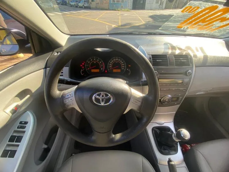 Toyota - COROLLA GLI 