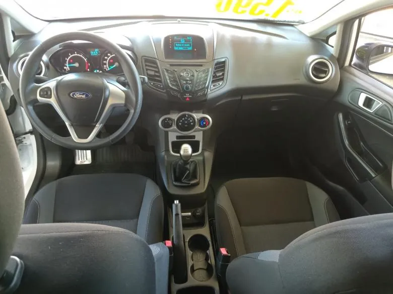 Ford - FIESTA 1.6 SE