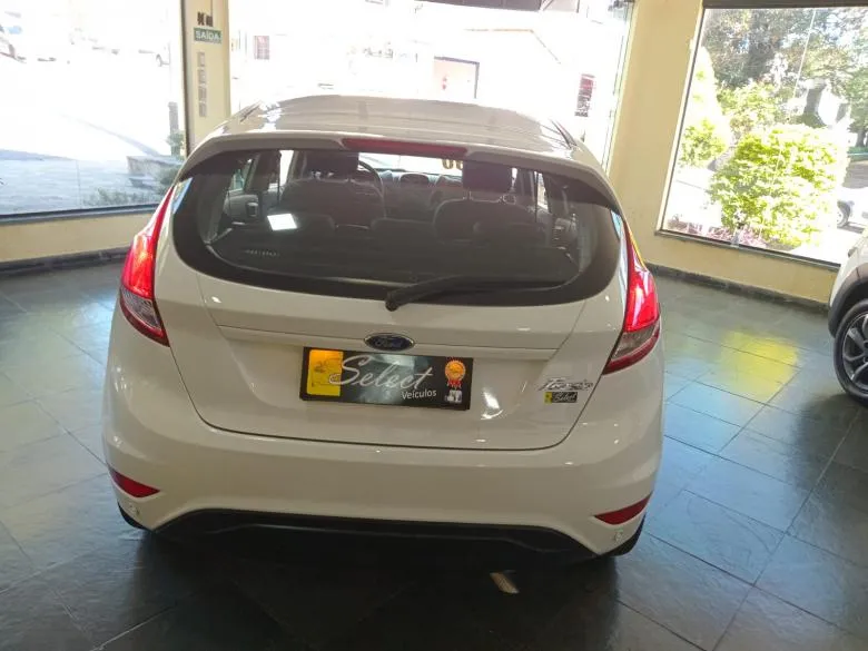 Ford - FIESTA 1.6 SE