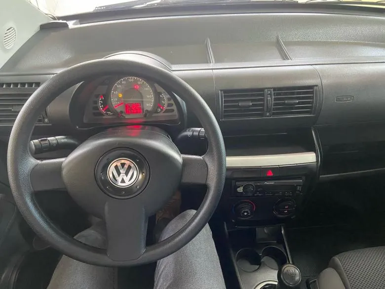 VW - VolksWagen - FOX TREND 1.0 4 PTS