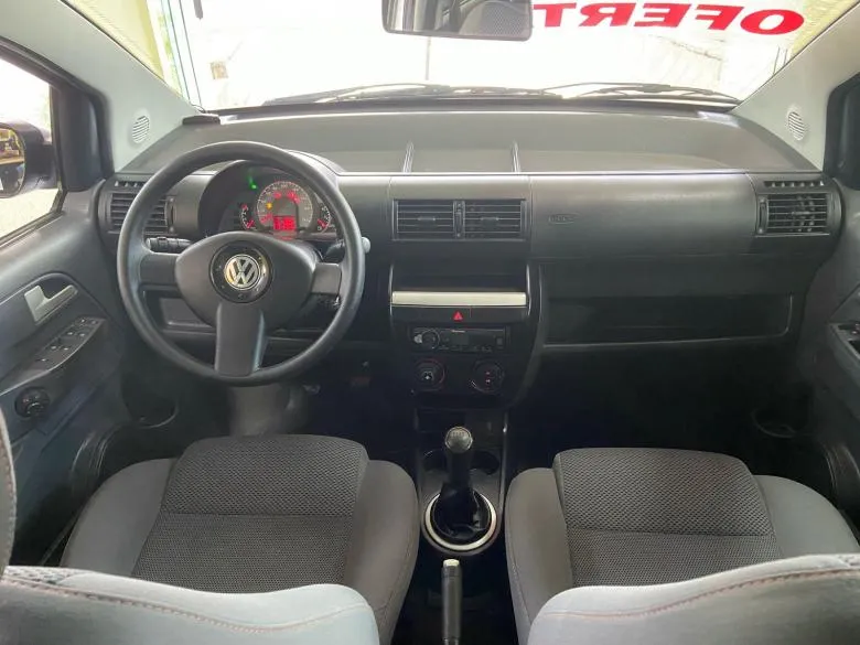 VW - VolksWagen - FOX TREND 1.0 4 PTS