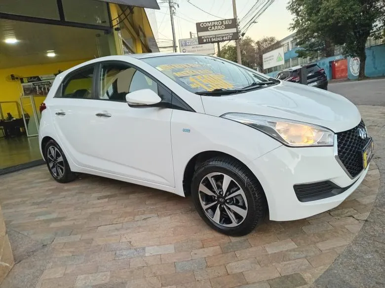 Hyundai - HB20 1.6 OCEAN