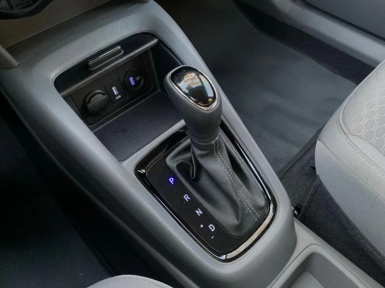 Hyundai - HB20S VISION 1.6 AUT