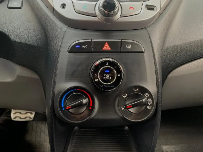 Hyundai - HB20X PREMIUM