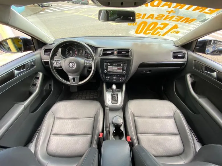 VW - VolksWagen - JETTA COMFORTLINE