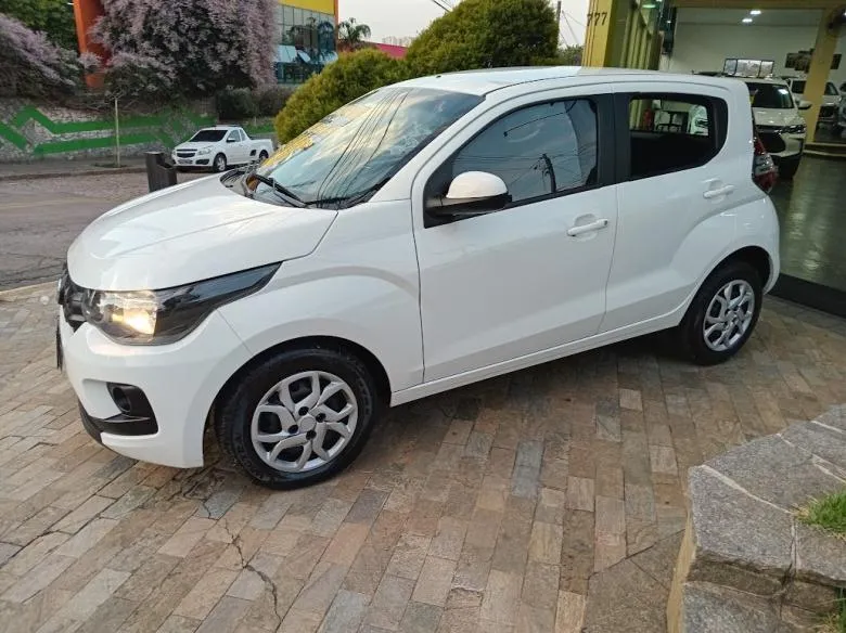 Fiat - MOBI LIKE