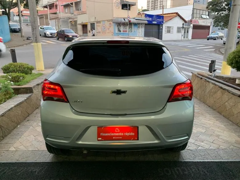 GM - Chevrolet - ONIX JOY BLACK