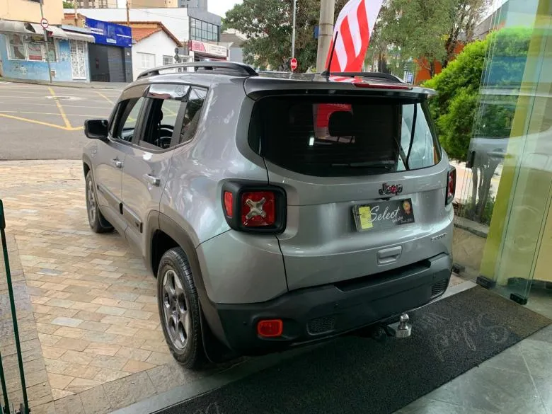 Jeep - RENEGADE 1.8 AT