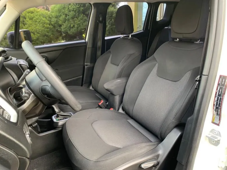 Jeep - RENEGADE 1.8 AT