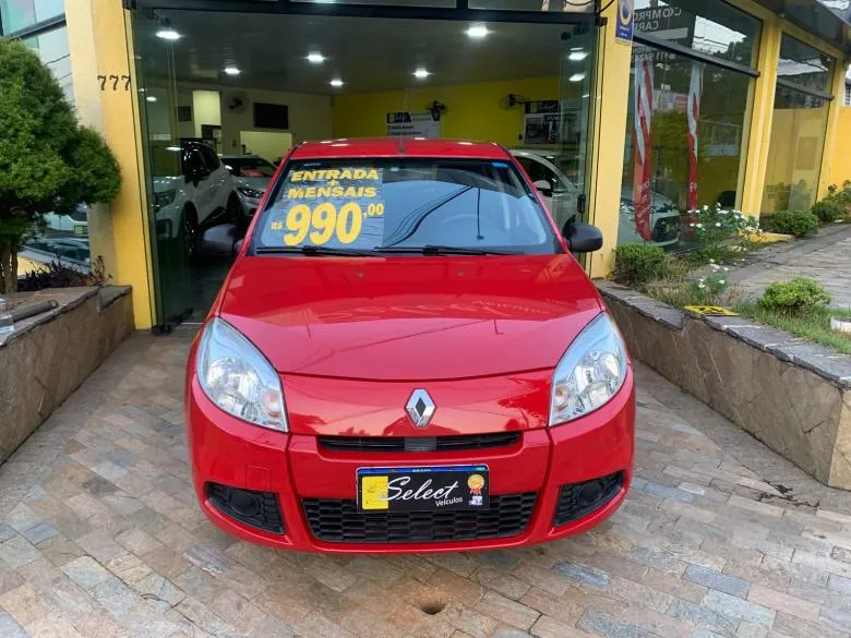 Renault - SANDERO AUTHENTIQUE