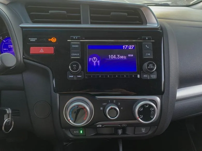 Honda - WR-V EX CVT