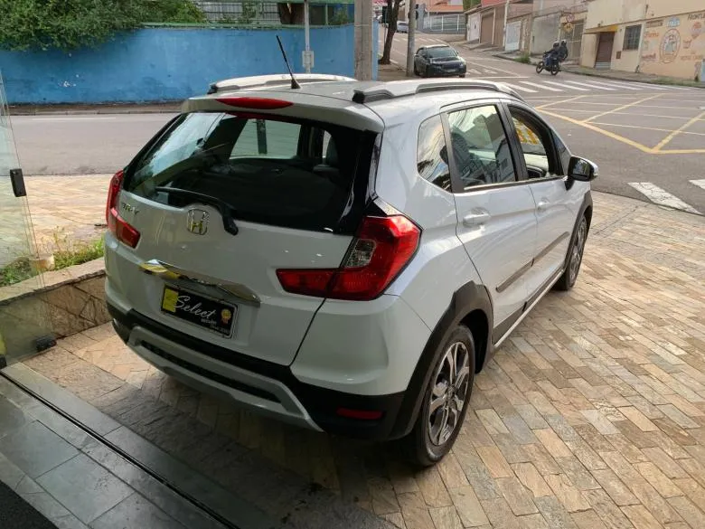 Honda - WR-V EXL 